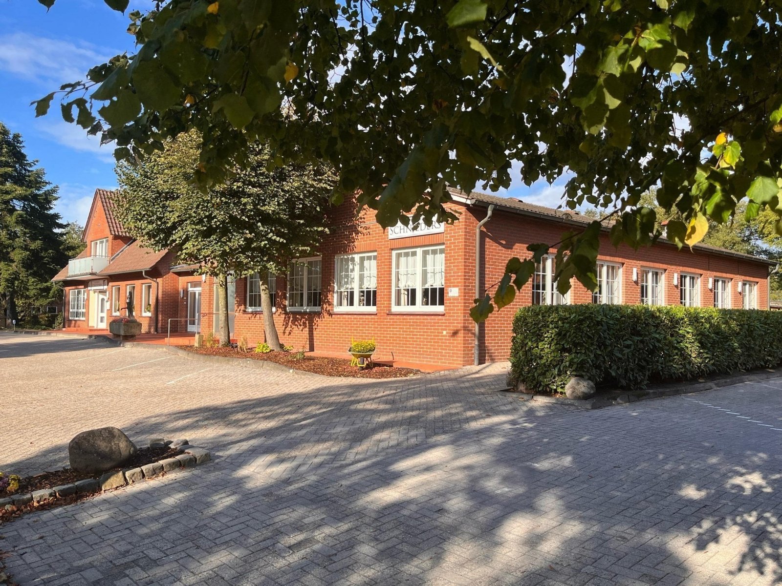 Georgsdorf: Beliebter Landgasthof in guter Lage 