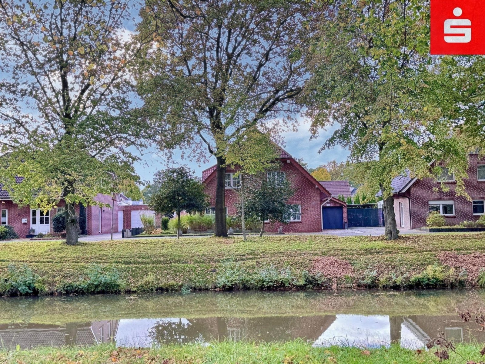 Nordhorn: Großes Wohnhaus in schöner Wohnlage von Nordhorn Bookholt Nordhorn: Großes Wohnhaus in schöner Wohnlage von Nordhorn Bookholt