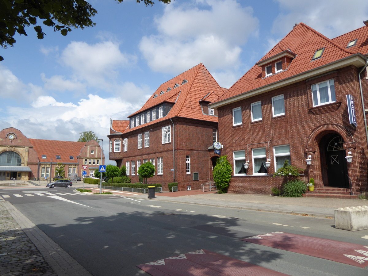 Straßenansicht