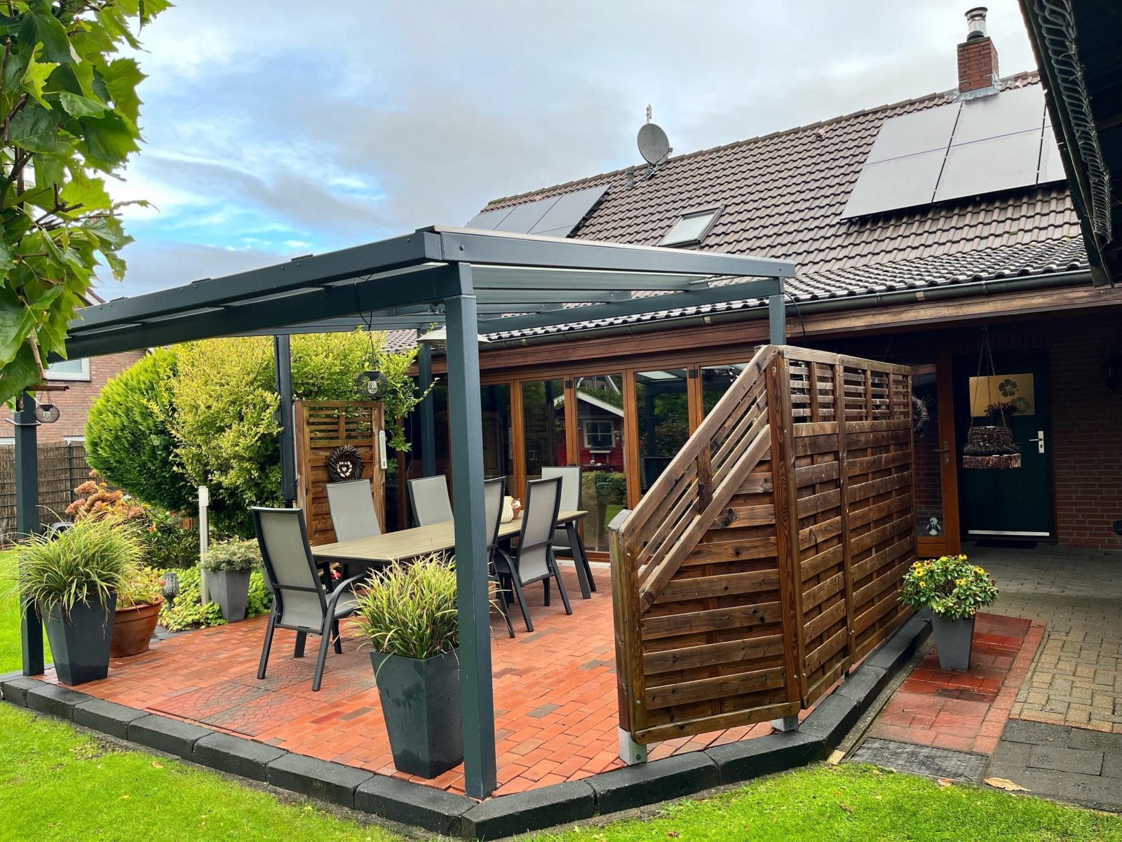 Überdachte Terrasse