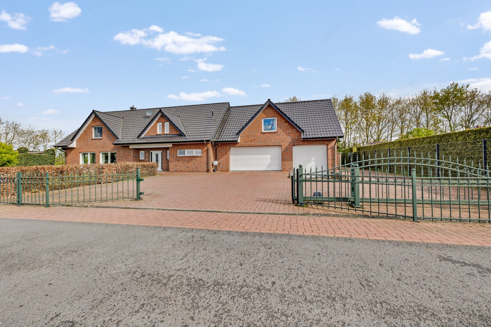 Hofauffahrt Sackgassenlage Hofauffahrt Sackgassenlage