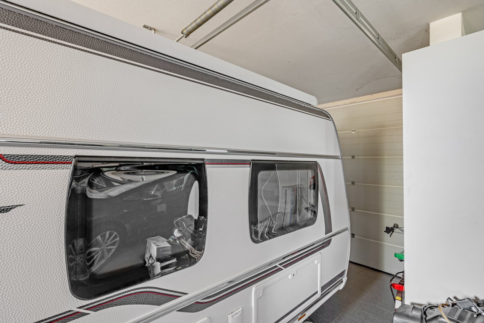 Wohnmobilstellplatz Garage Wohnmobilstellplatz Garage