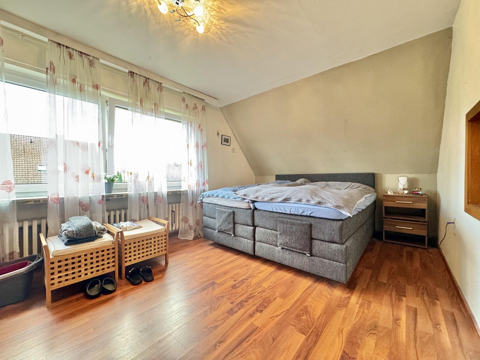 Schlafzimmer 1 Dachgeschoss Schlafzimmer 1 Dachgeschoss