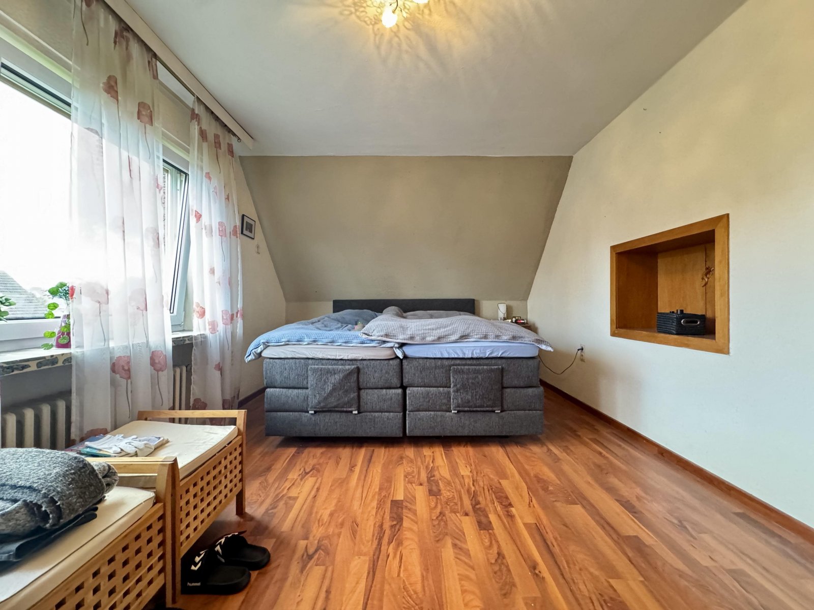 Schlafzimmer 1 Dachgeschoss Schlafzimmer 1 Dachgeschoss