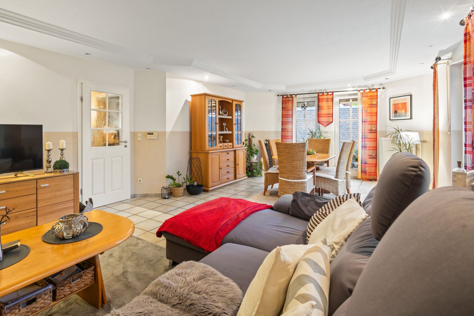 Wohnen / Essen Wohnen / Essen