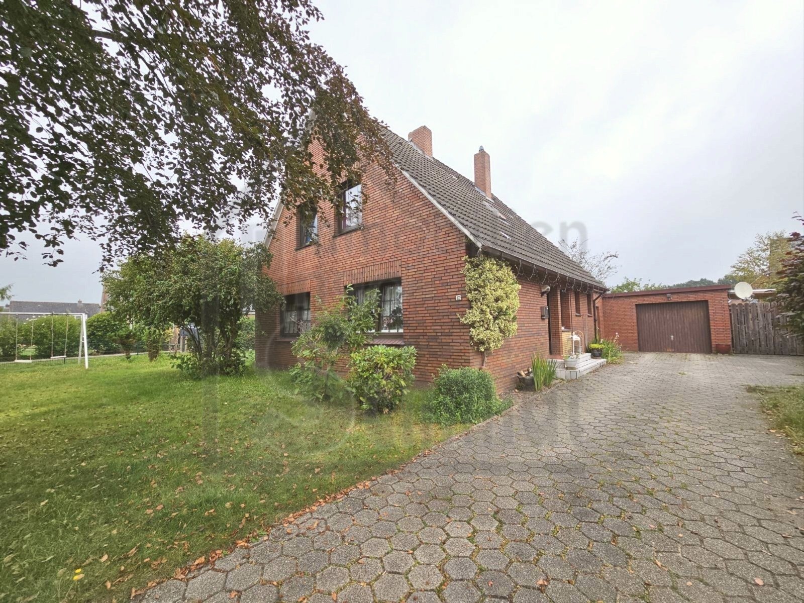 Straßenansicht Straßenansicht