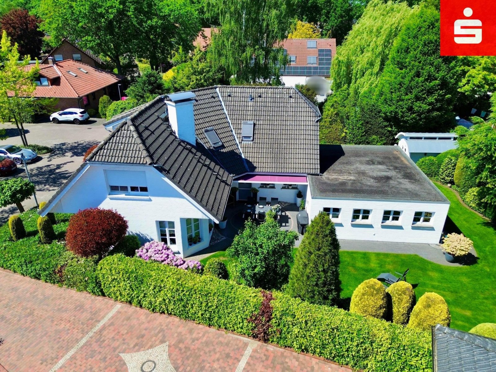 Nordhorn: Großzügiges Einfamilienhaus mit gehobener Ausstattung in absoluter Top-Wohnlage von Nordhorn 