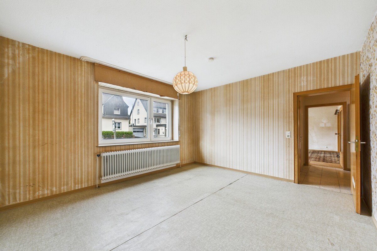 CAM03586G0-PR0062-STILL009