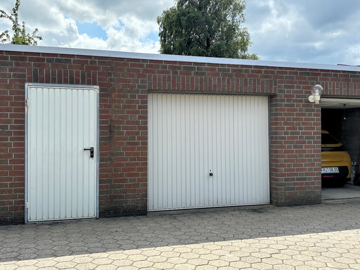 Garage zum Reihenhaus