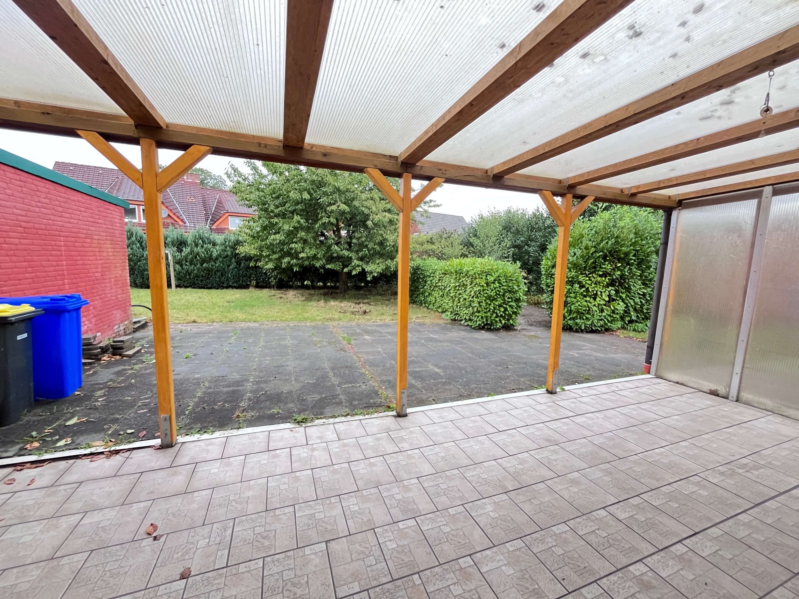 Überdachte Terrasse