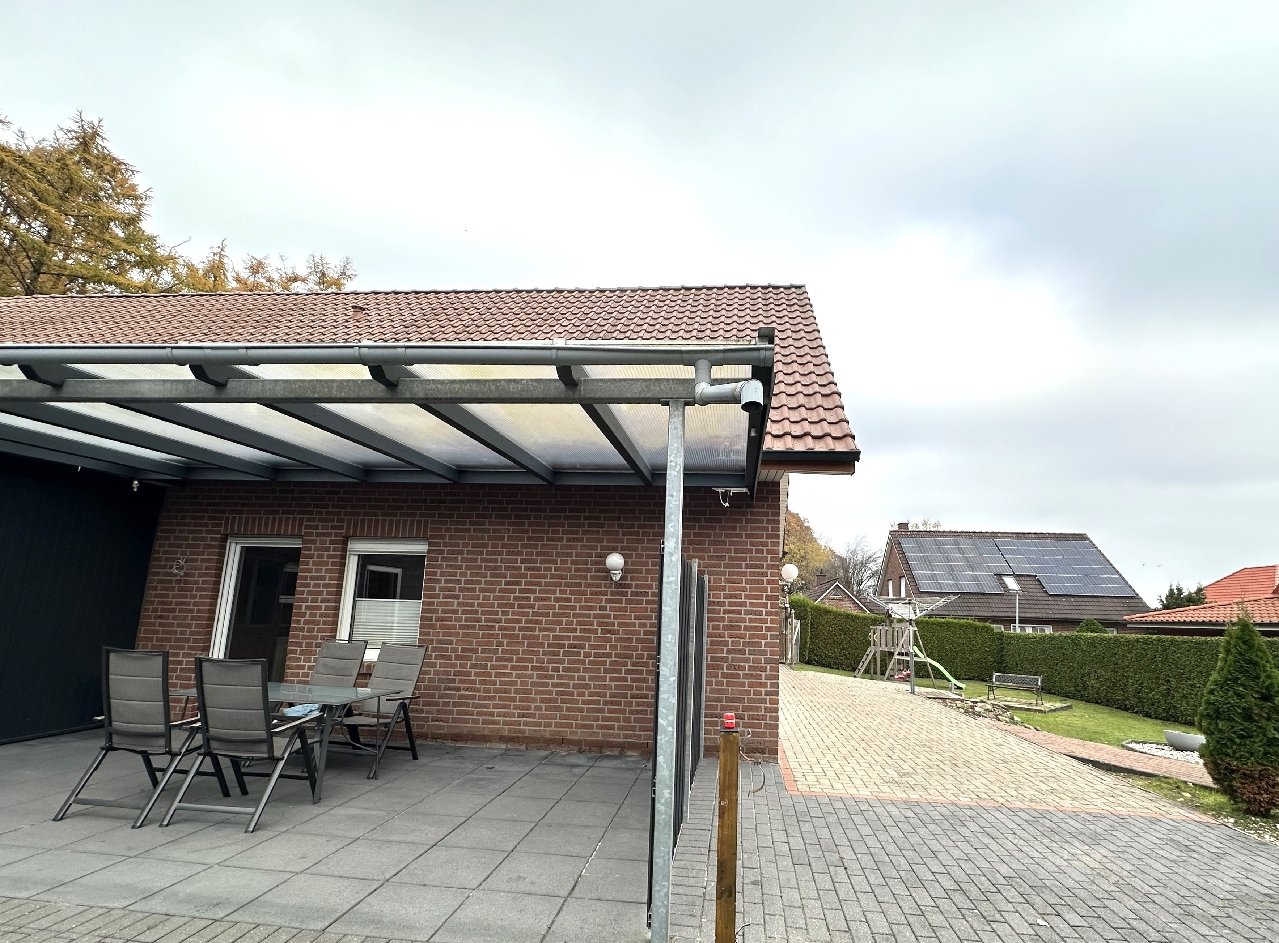 überdachte Terrasse überdachte Terrasse