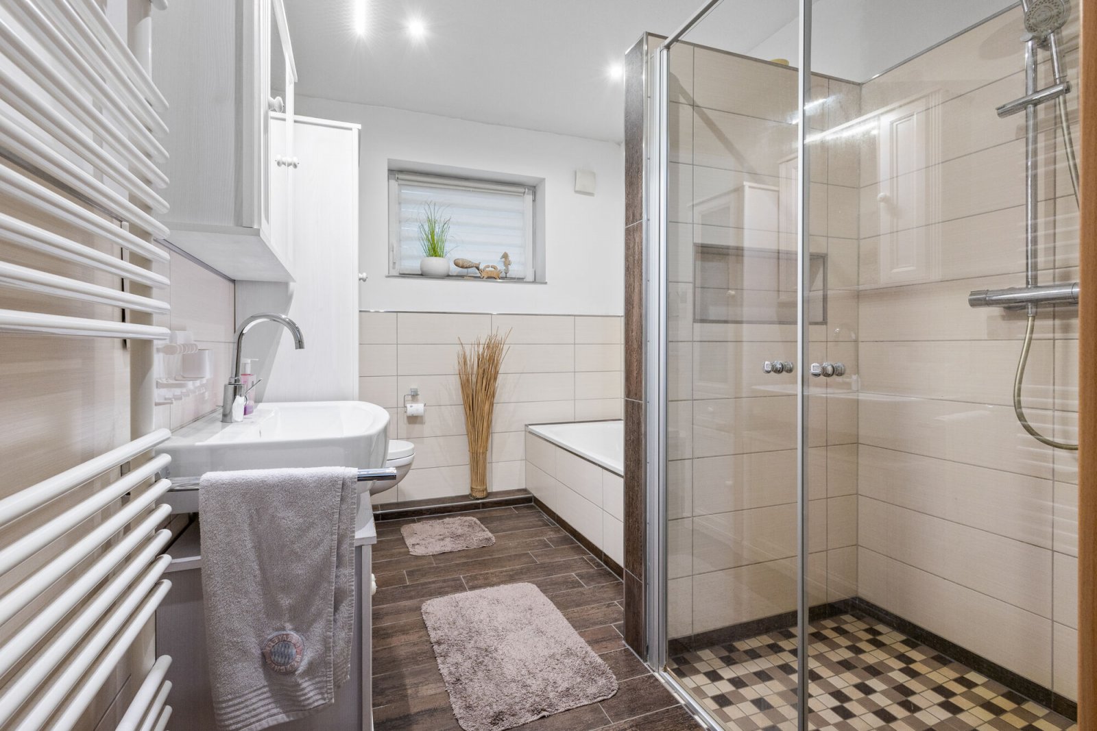 Tageslichtbad Erdgeschoss