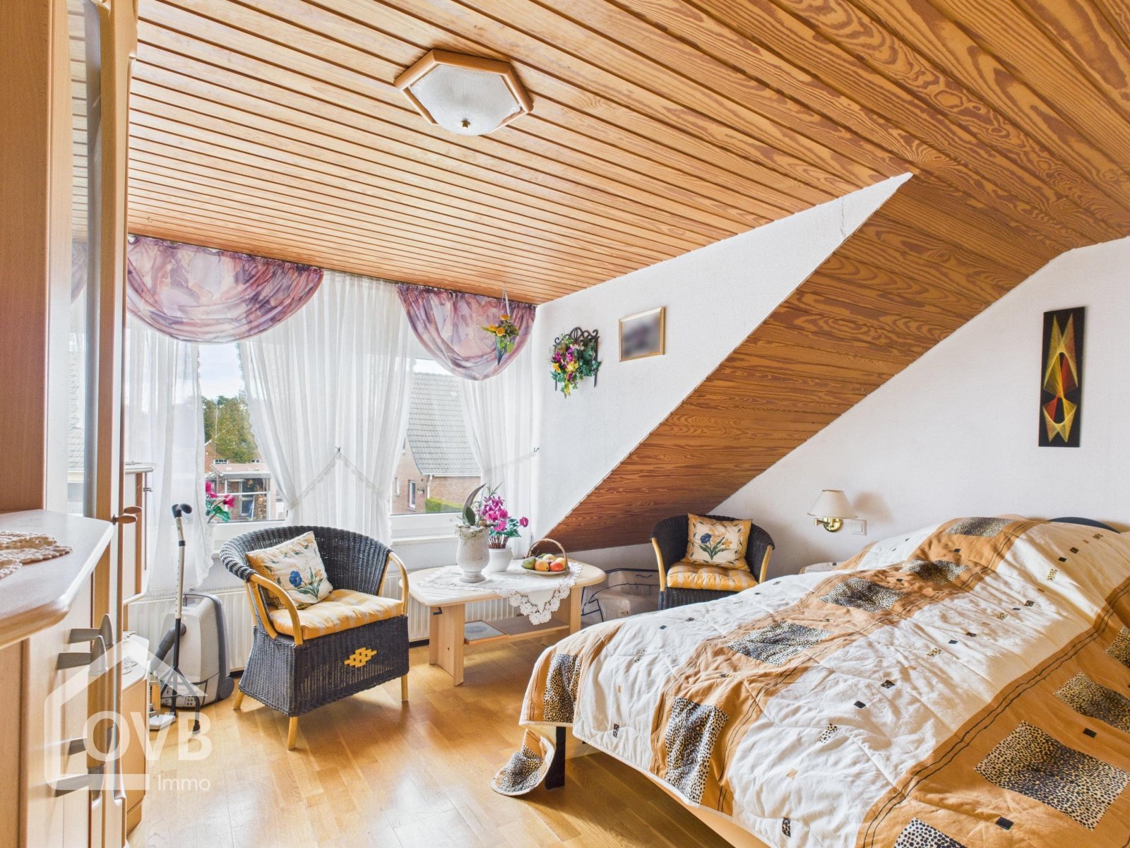 Schlafzimmer DG Schlafzimmer DG