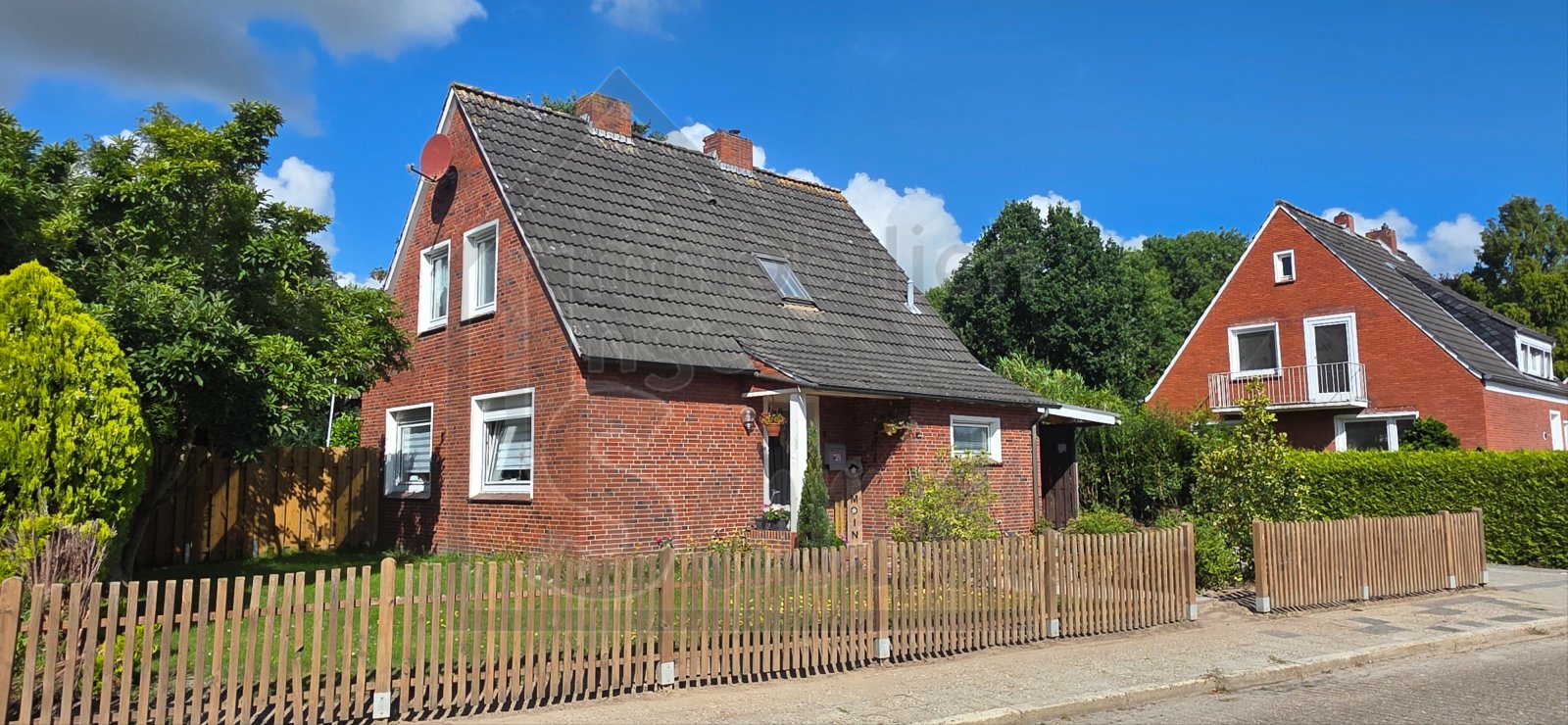 Ostansicht Straßenansicht