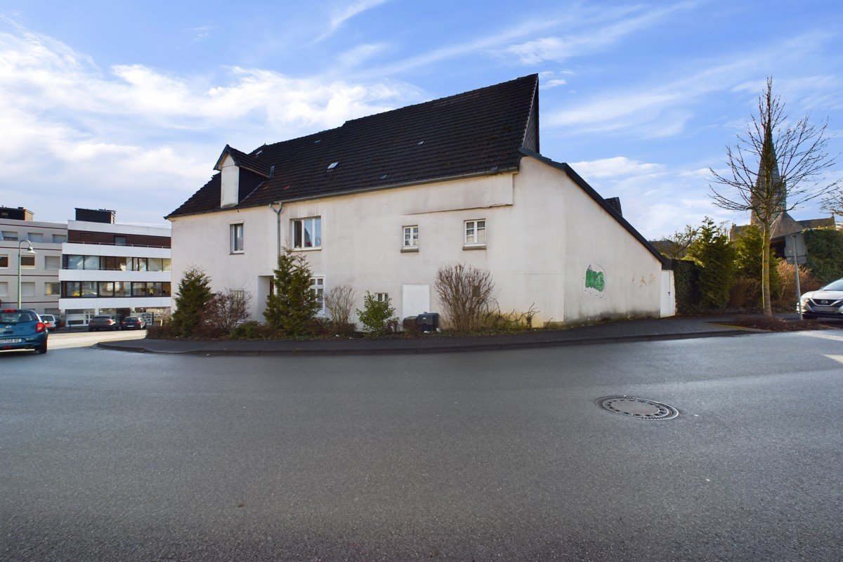 CAM03586G0-PR0042-STILL007 CAM03586G0-PR0042-STILL007