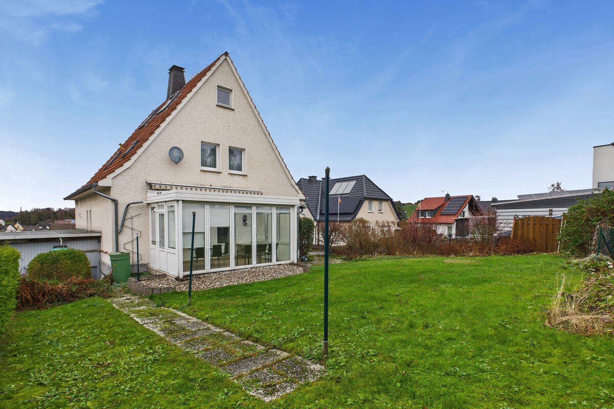 CAM03586G0-PR0063-STILL038