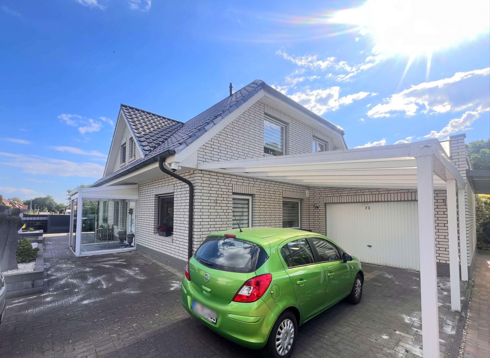 Carport und Garage Carport und Garage