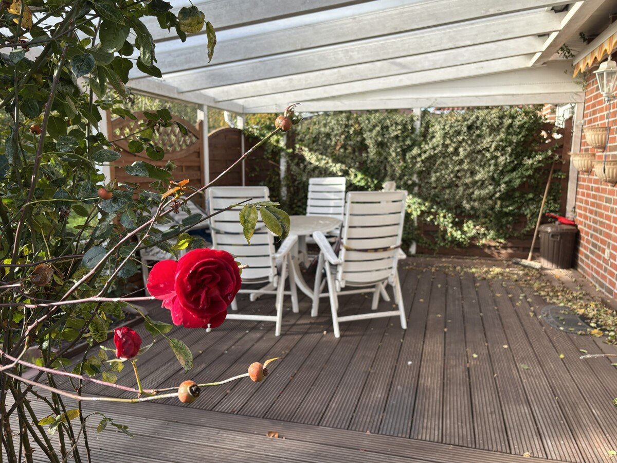 überdachte Terrasse überdachte Terrasse