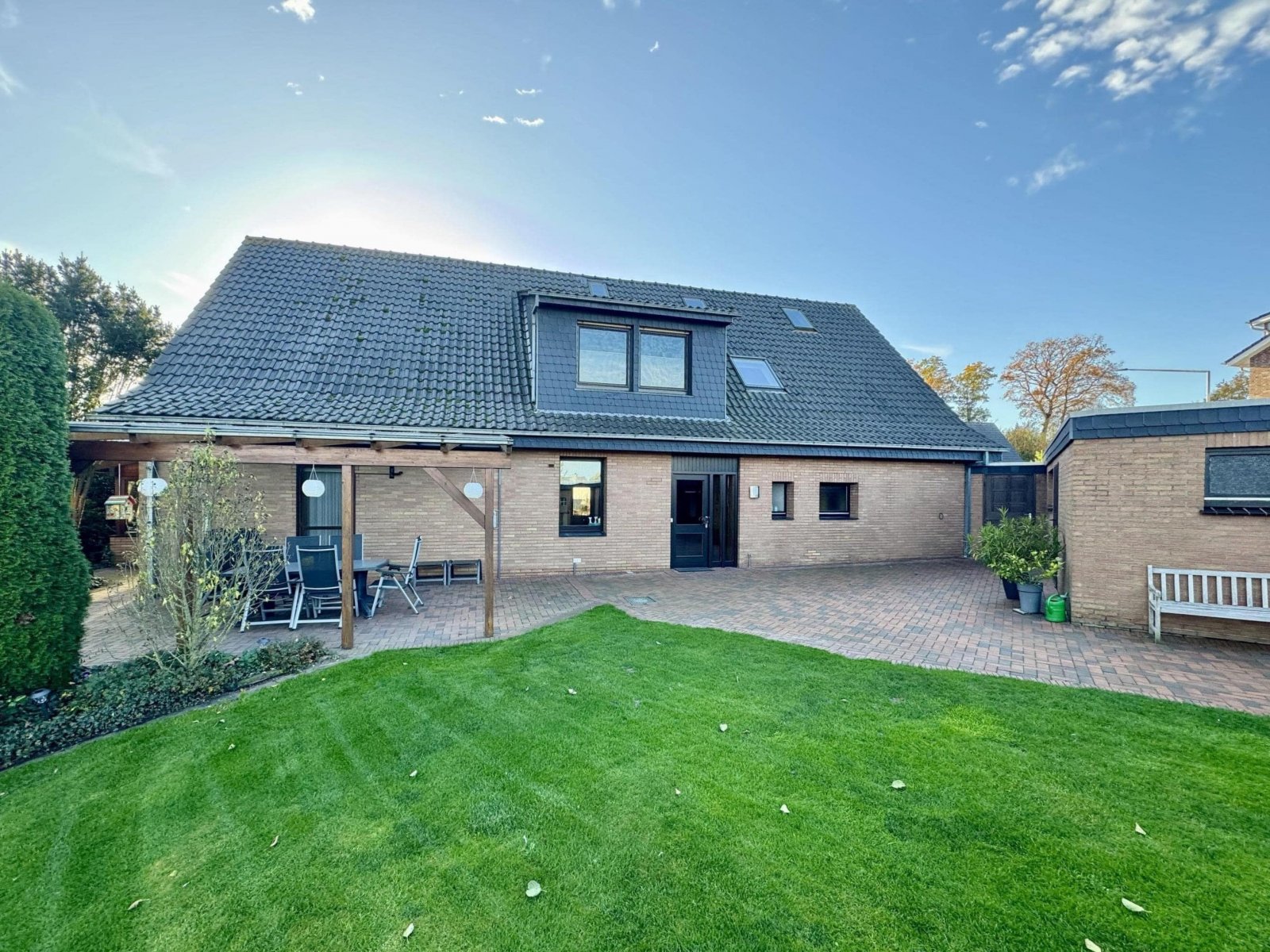 Hinteransicht Hinteransicht