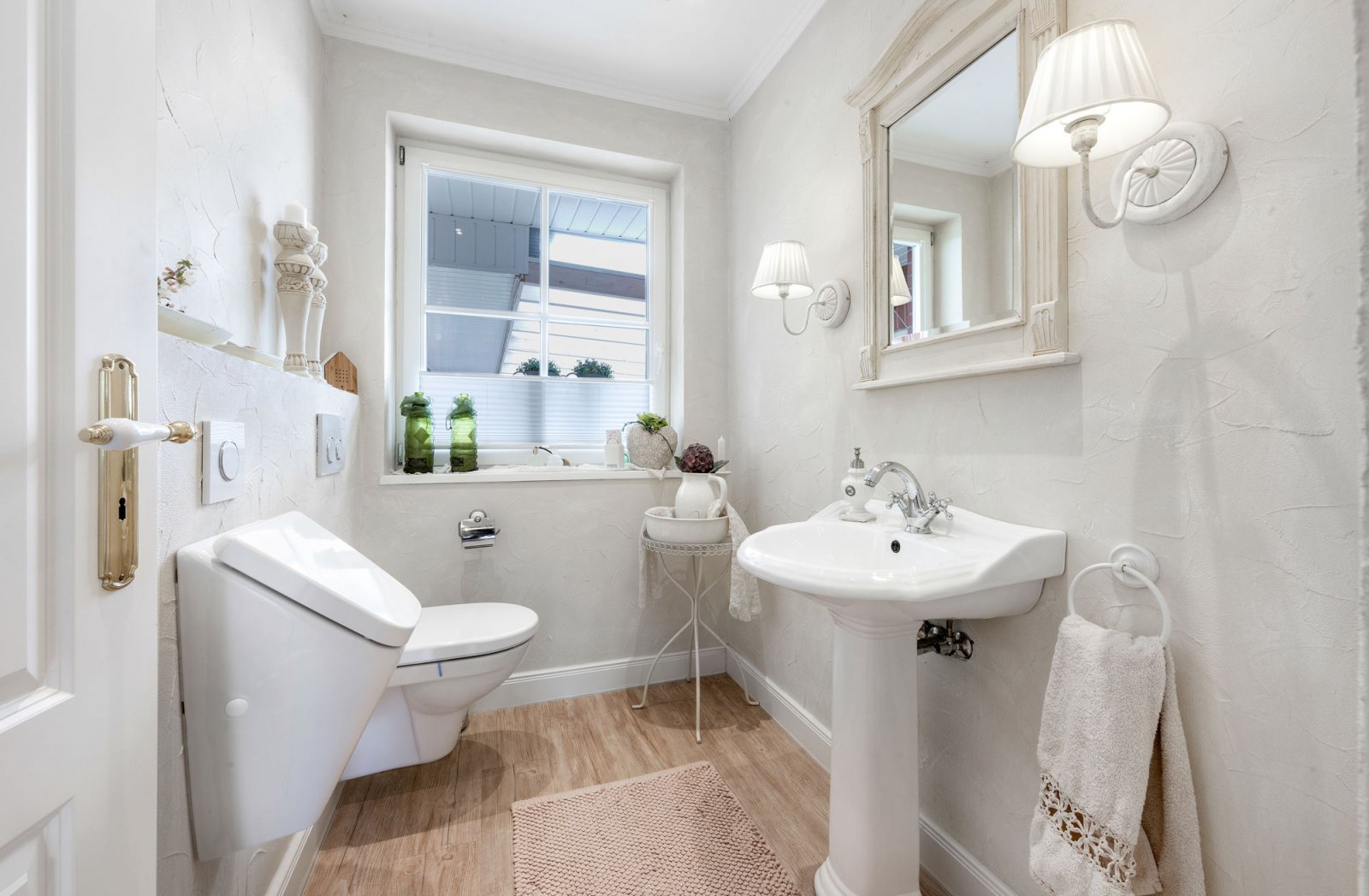 Gäste-WC (Ursprungshaus) Gäste-WC (Ursprungshaus)