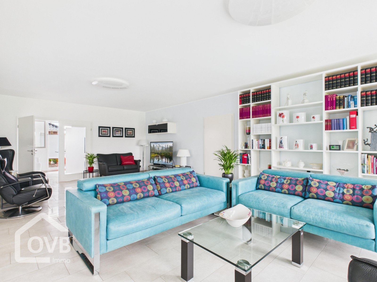 Wohn-/ Esszimmer Wohn-/ Esszimmer