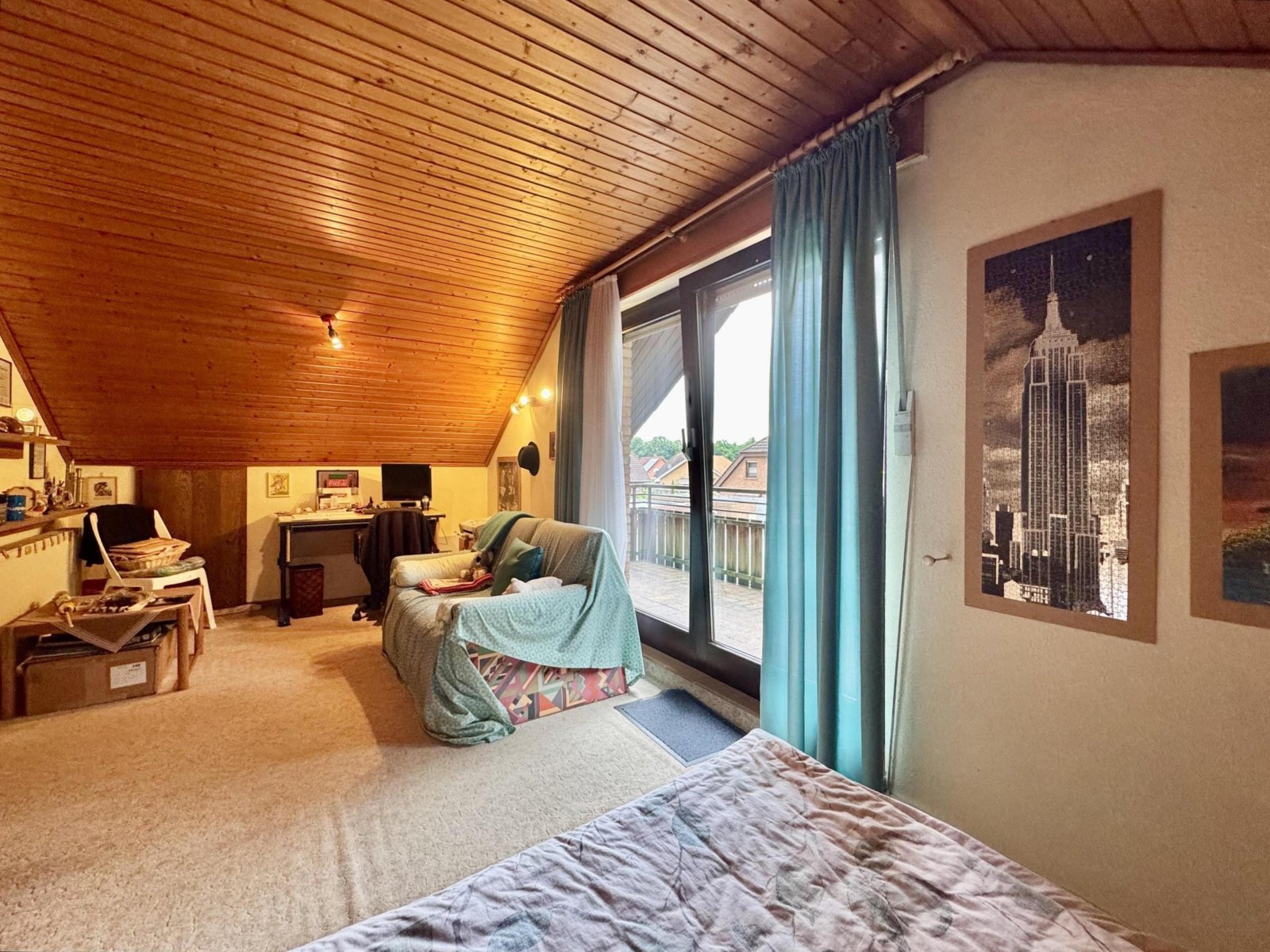 Schlafzimmer 1 Dachgeschoss Schlafzimmer 1 Dachgeschoss