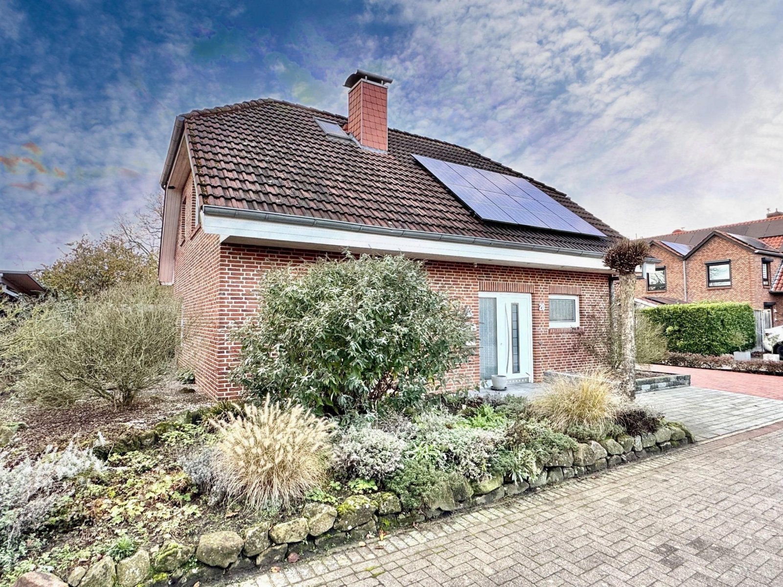 Nordhorn: Großzügiges Einfamilienhaus in bevorzugter Wohnlage von Nordhorn Nordhorn: Großzügiges Einfamilienhaus in bevorzugter Wohnlage von Nordhorn