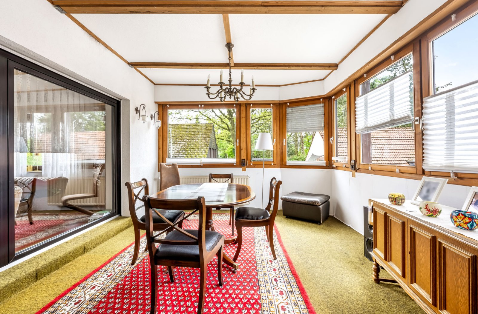 Wintergarten 2 - größeres Gebäude