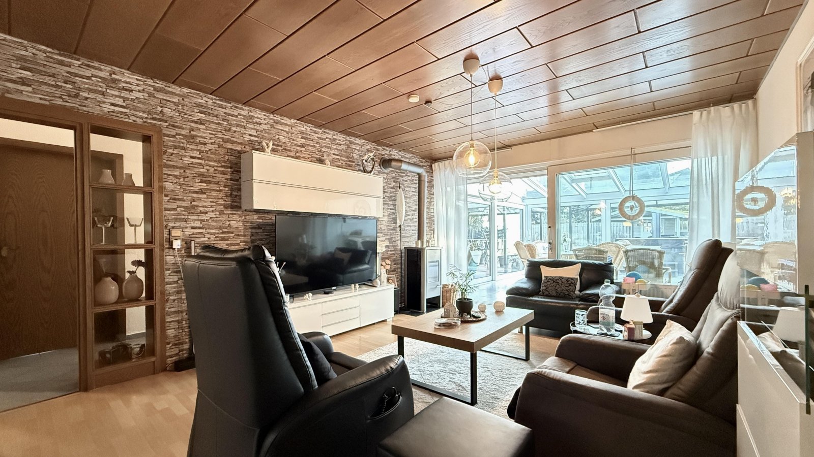 Wohnzimmer (Whg. EG)