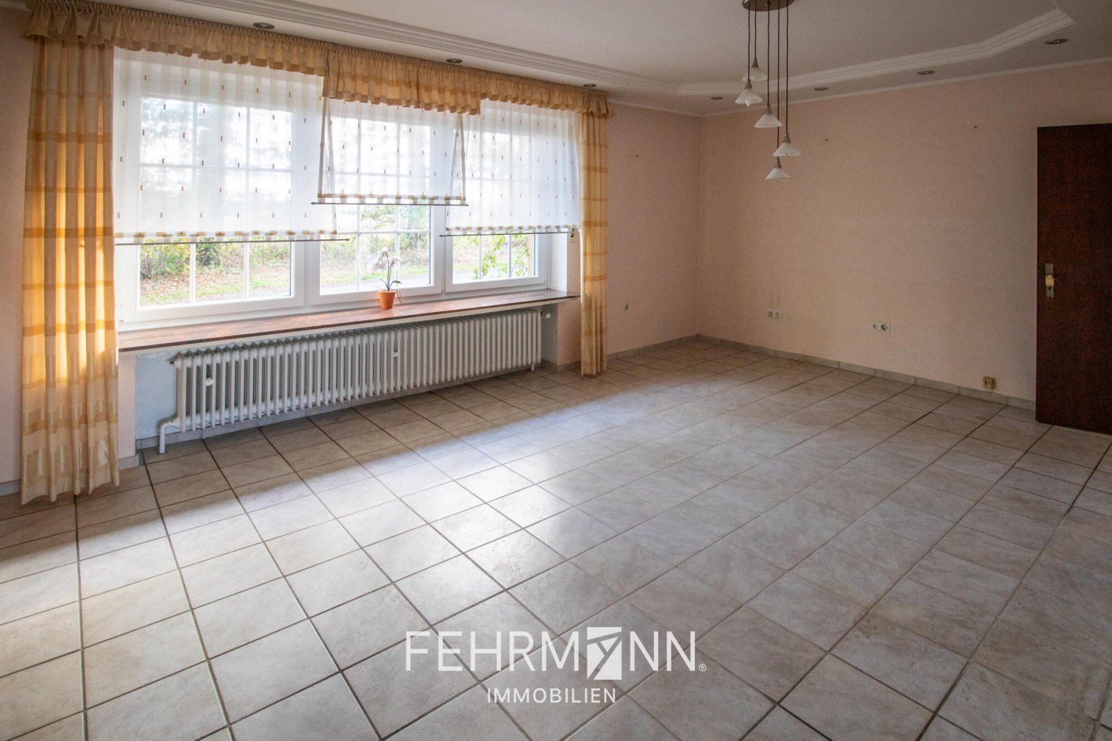 EG-Wohn- und Esszimmer-01