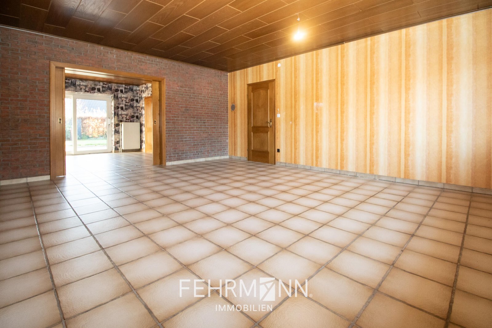 Erdgeschoss-Wohnzimmer