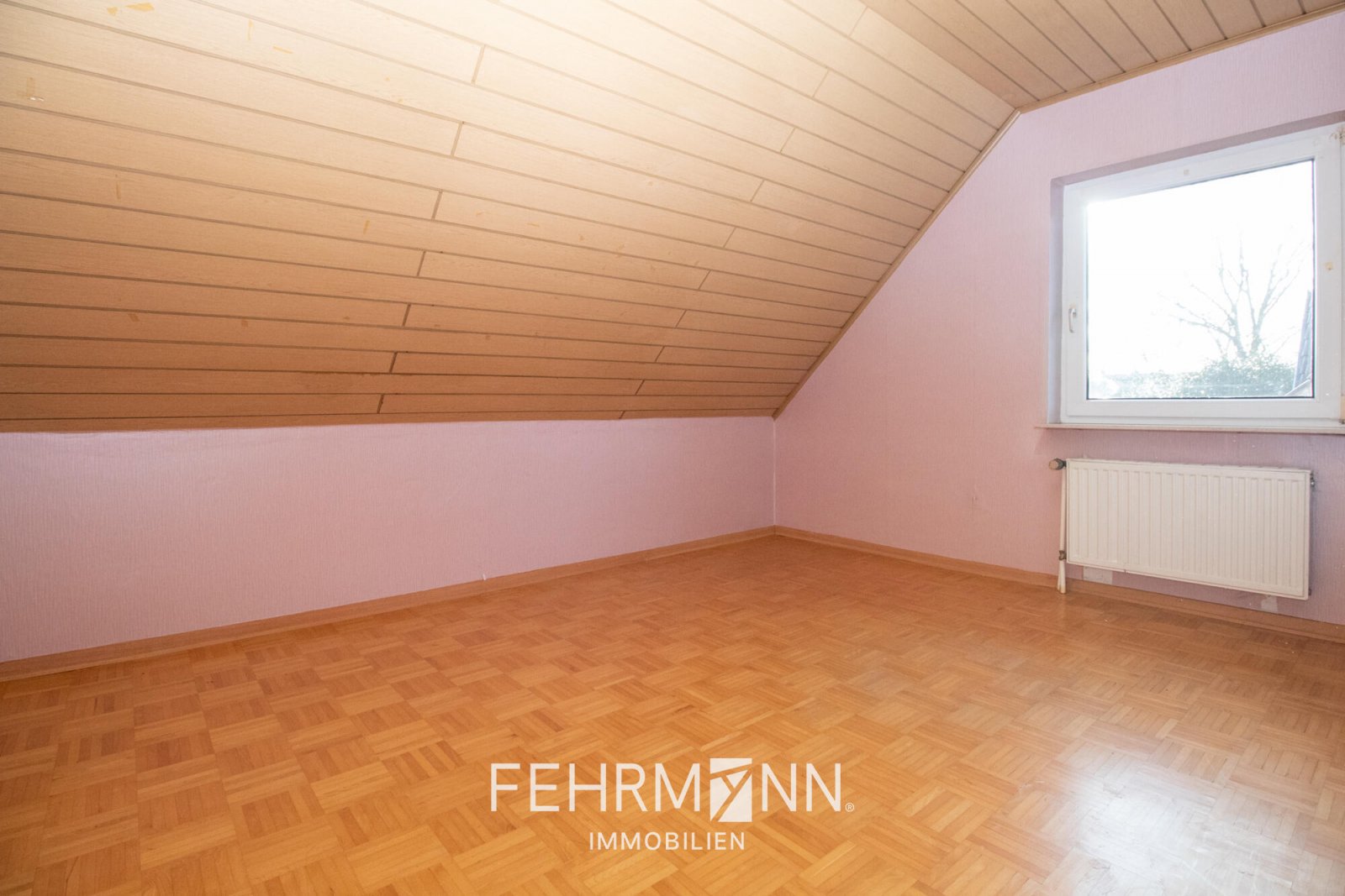 Dachgeschoss-Kinderzimmer-1