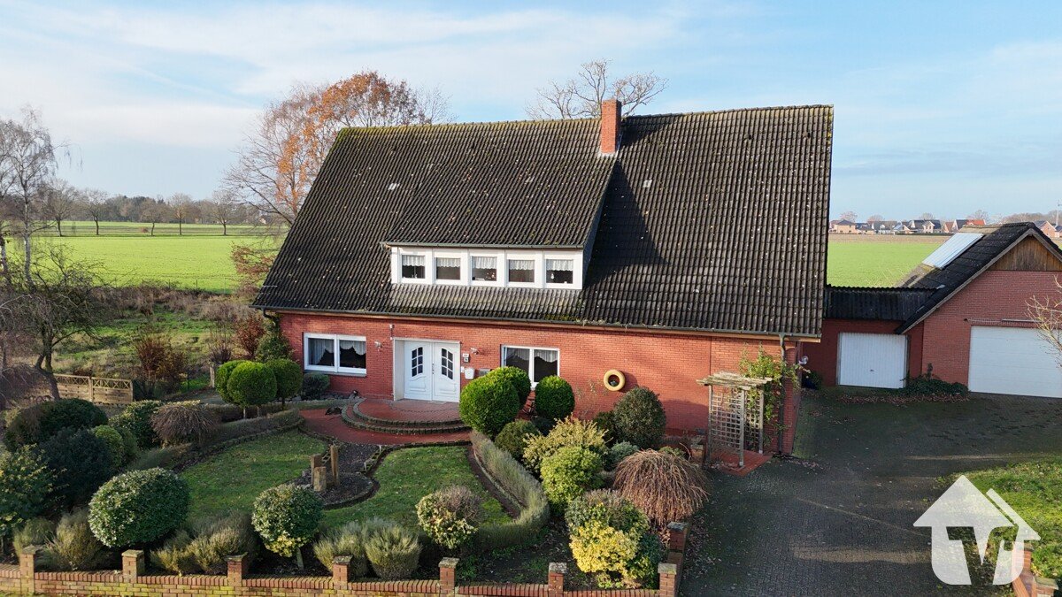 Herzlake: Zweifamilienhaus im Außenbereich von Herzlake 