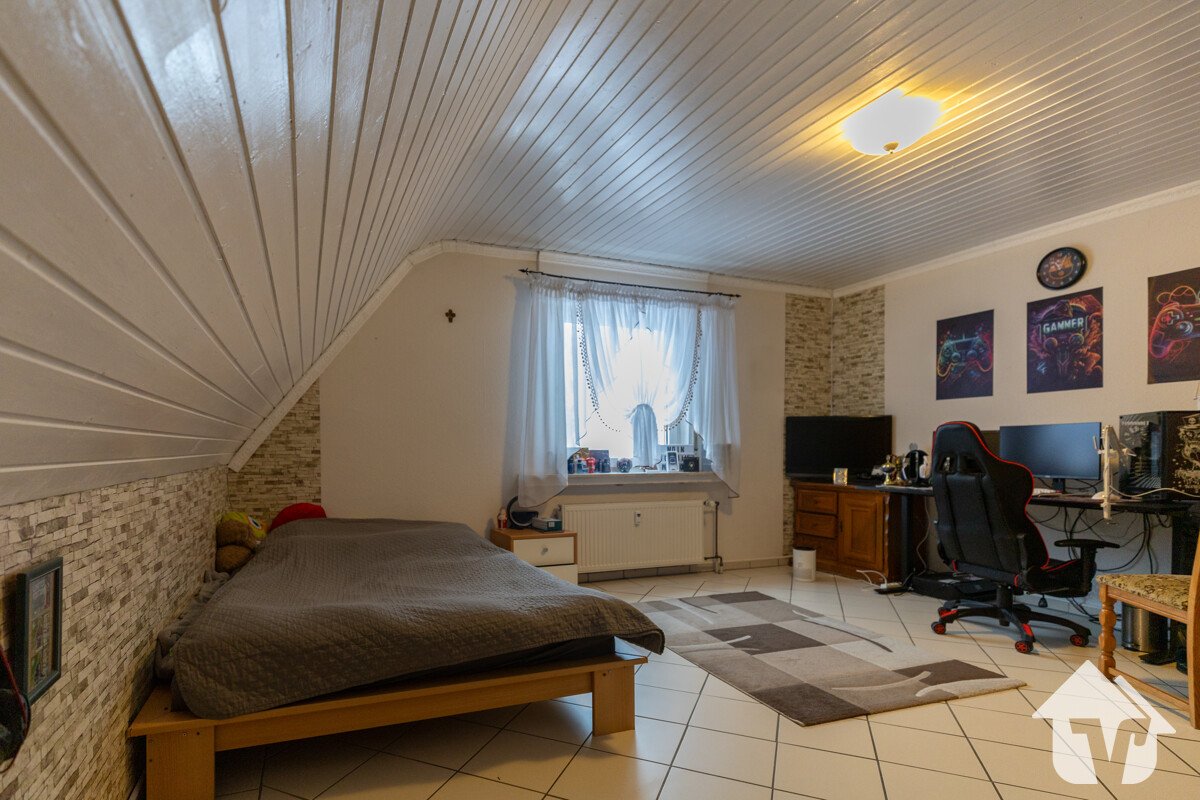 Schlafzimmer DG 