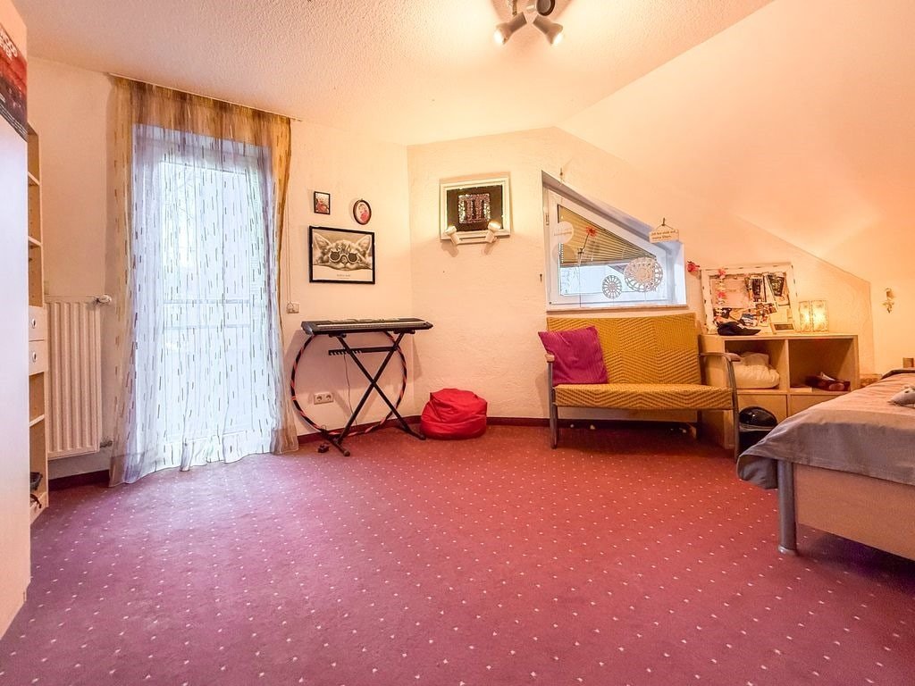 Kind- / Gäste- / Bürozimmer I