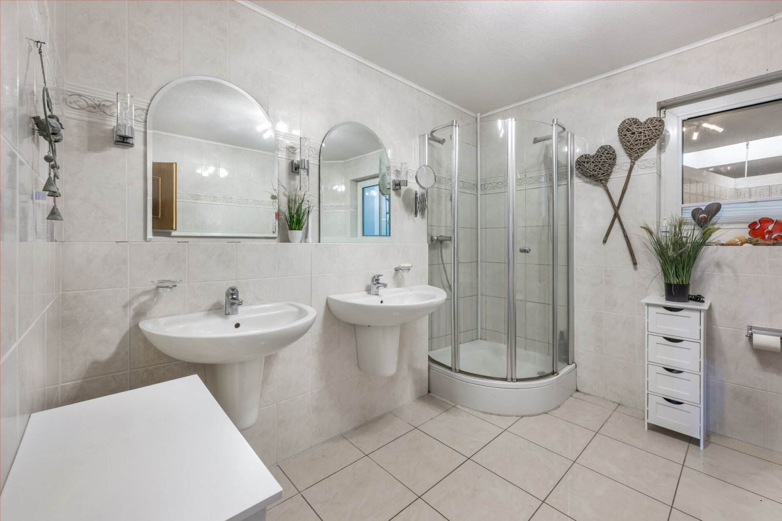 Tageslichtbad 1 Erdgeschoss