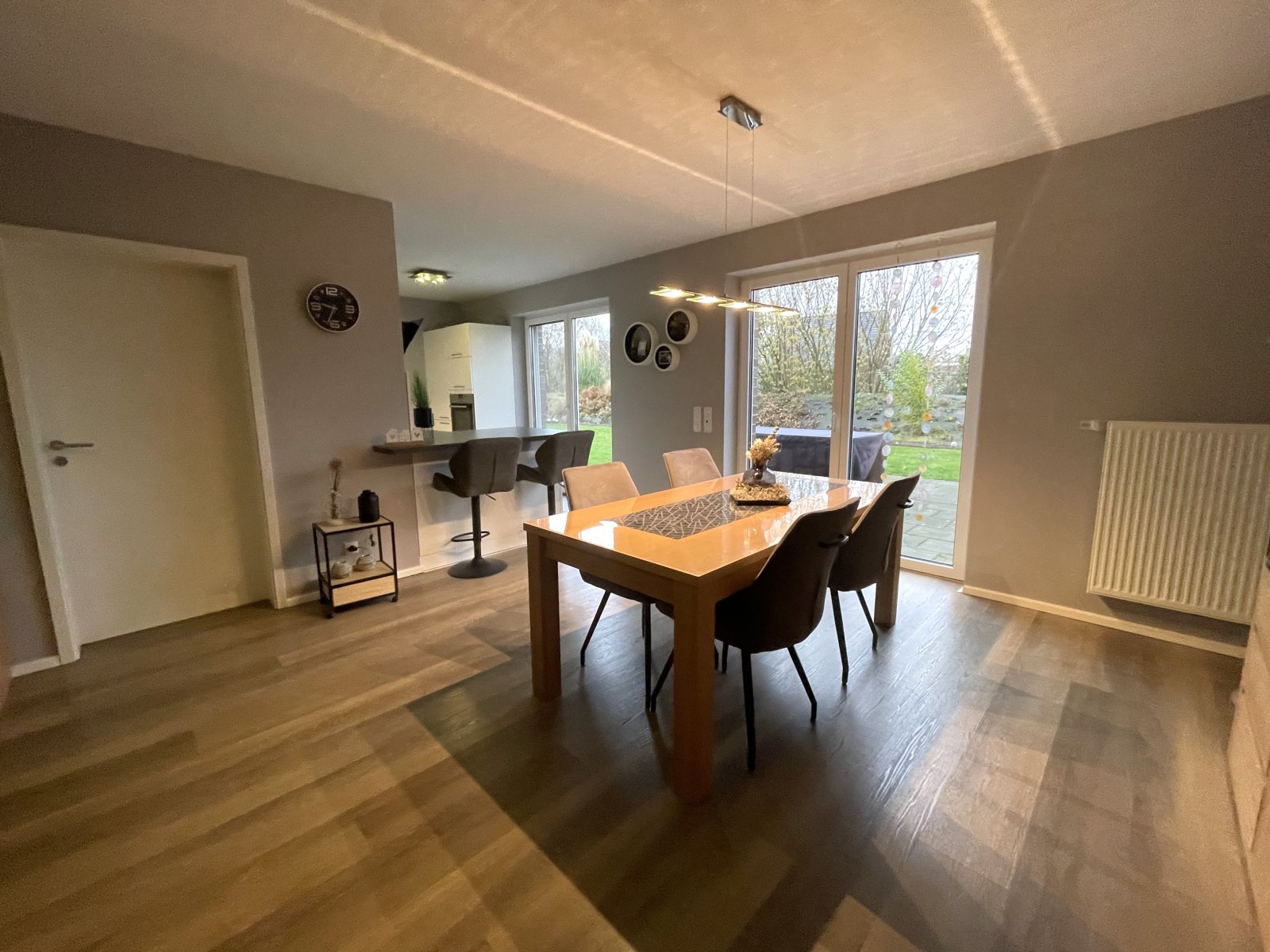 Wohn-Ess-Bereich Bild 2