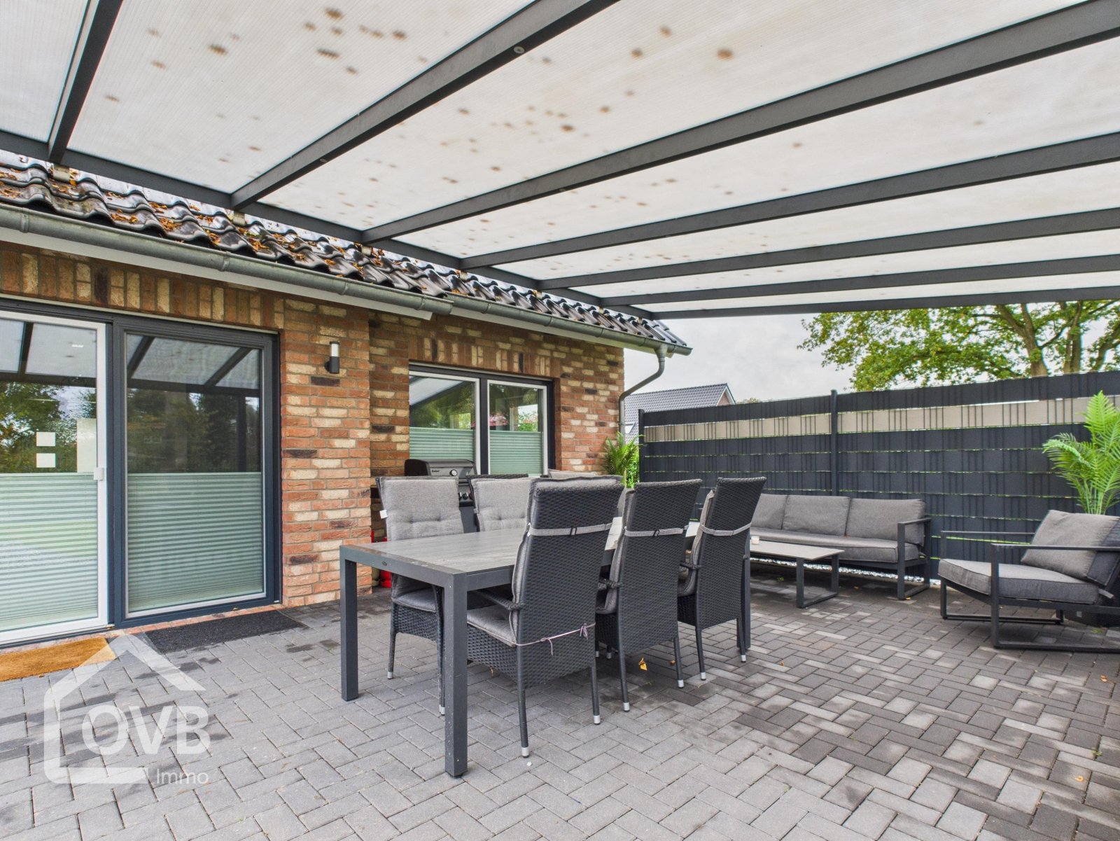 Terrasse, überdacht