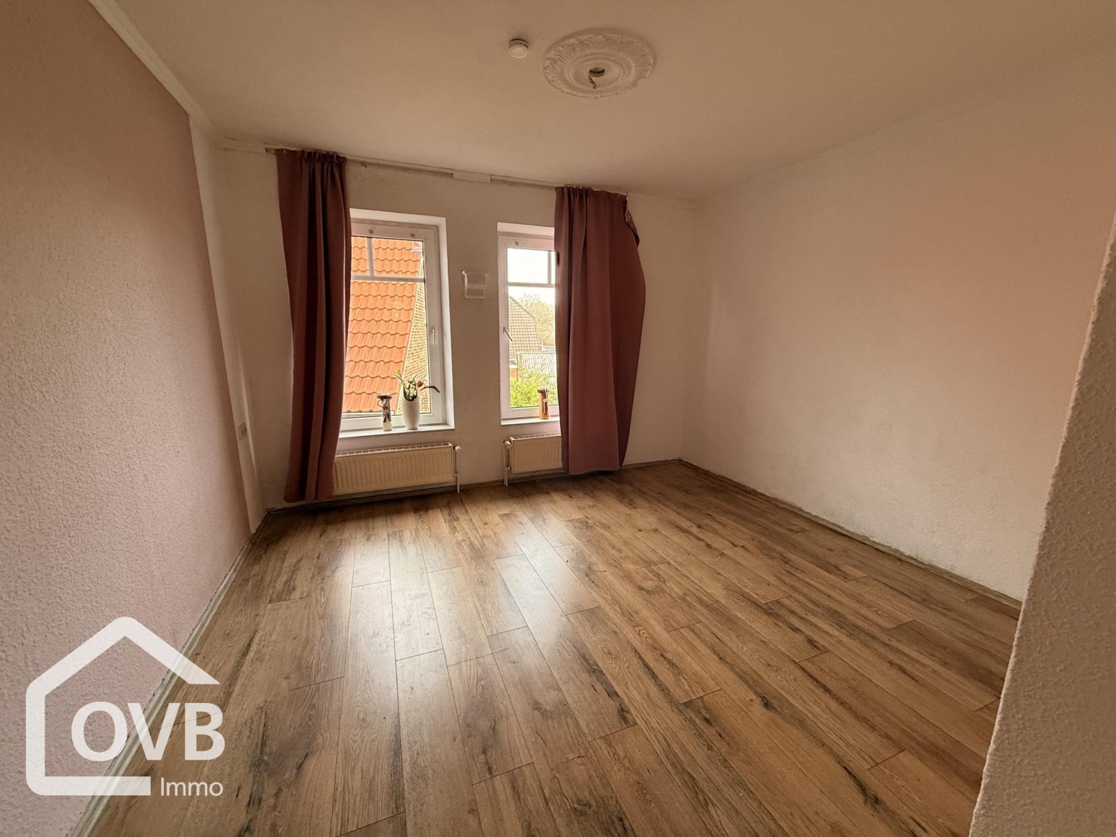 WHG (Mitte, hinten) Zimmer