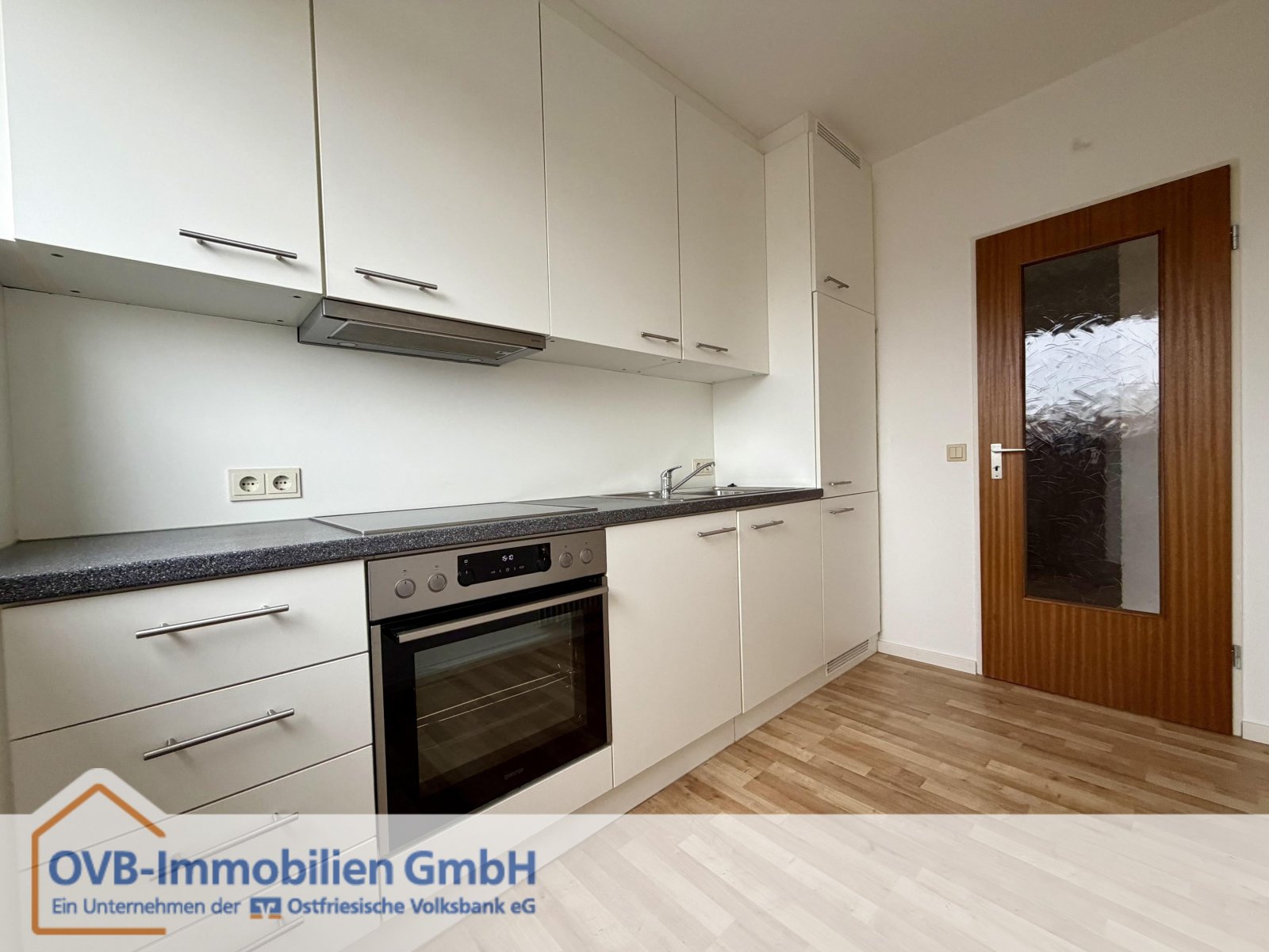 Oldenburg: Eigentumswohnung mit Loggia in Eversten 