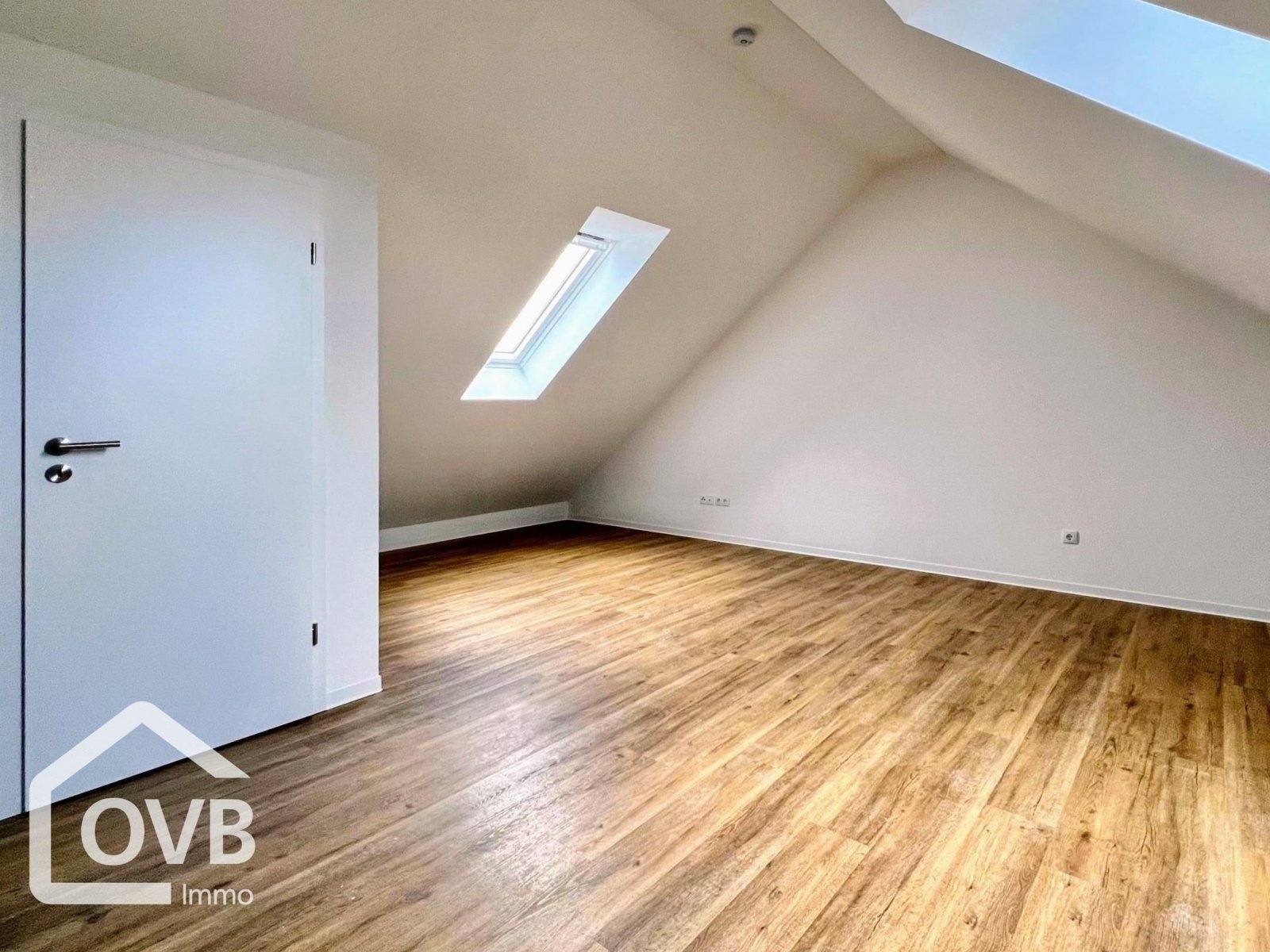 Spitzboden (Abbildung ähnlich)