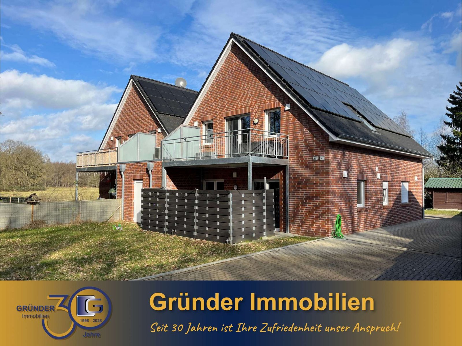 Westoverledingen: Provisionsfrei für Käufer! Neubau Mehrfamilienhaus mit 4 Wohnungen in Stadtrandlage 