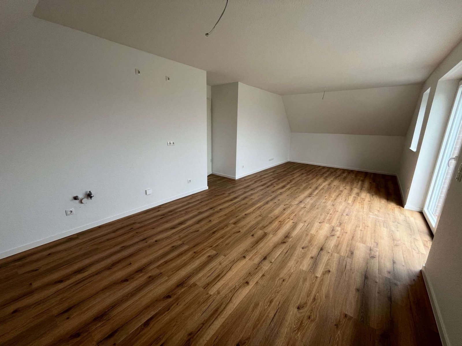 Wohnzimmer offene Küche