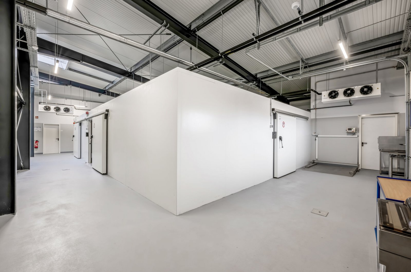 Logistik- und Lagerbereich Erdgeschoss