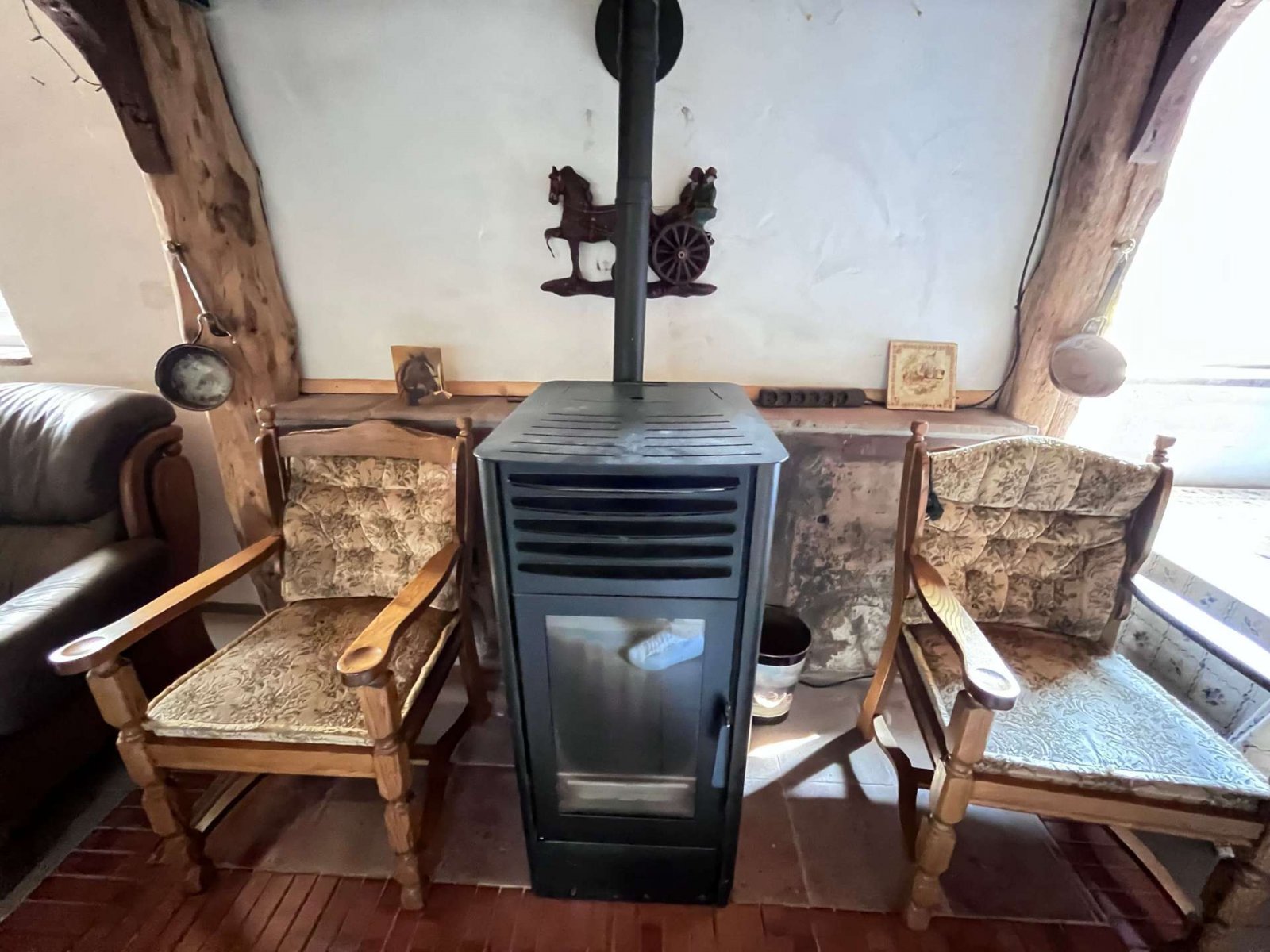 Pelletofen im Reiterstübchen