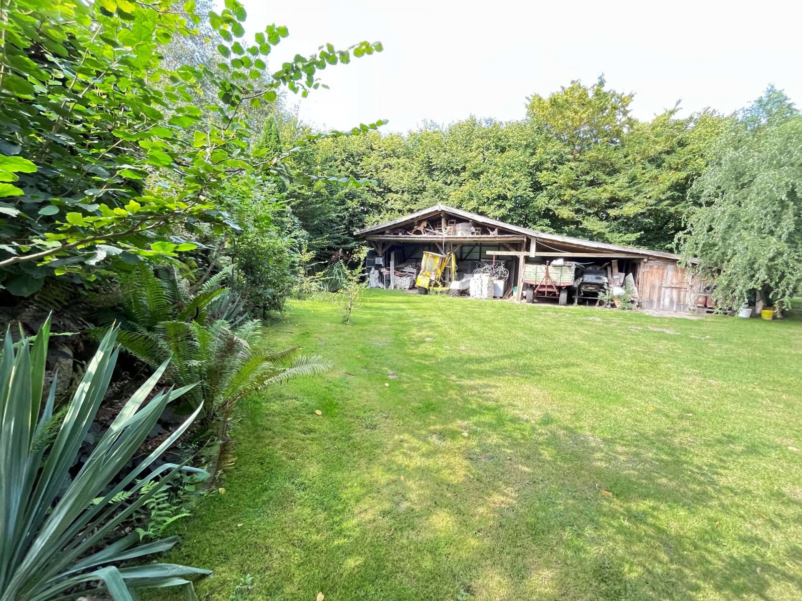 Nebengebäude Schuppen