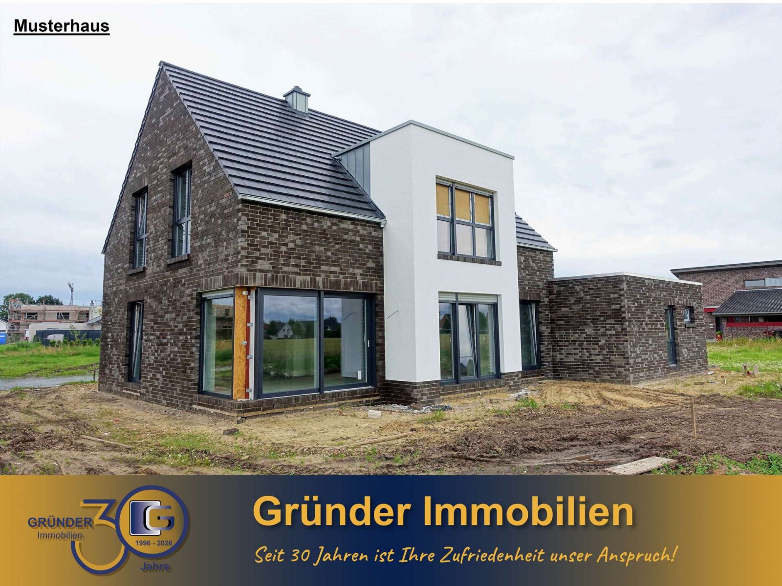 Haselünne: Provisionsfrei für Käufer! Exklusiver Neubau - Einfamilienhaus im modernem Baustil 