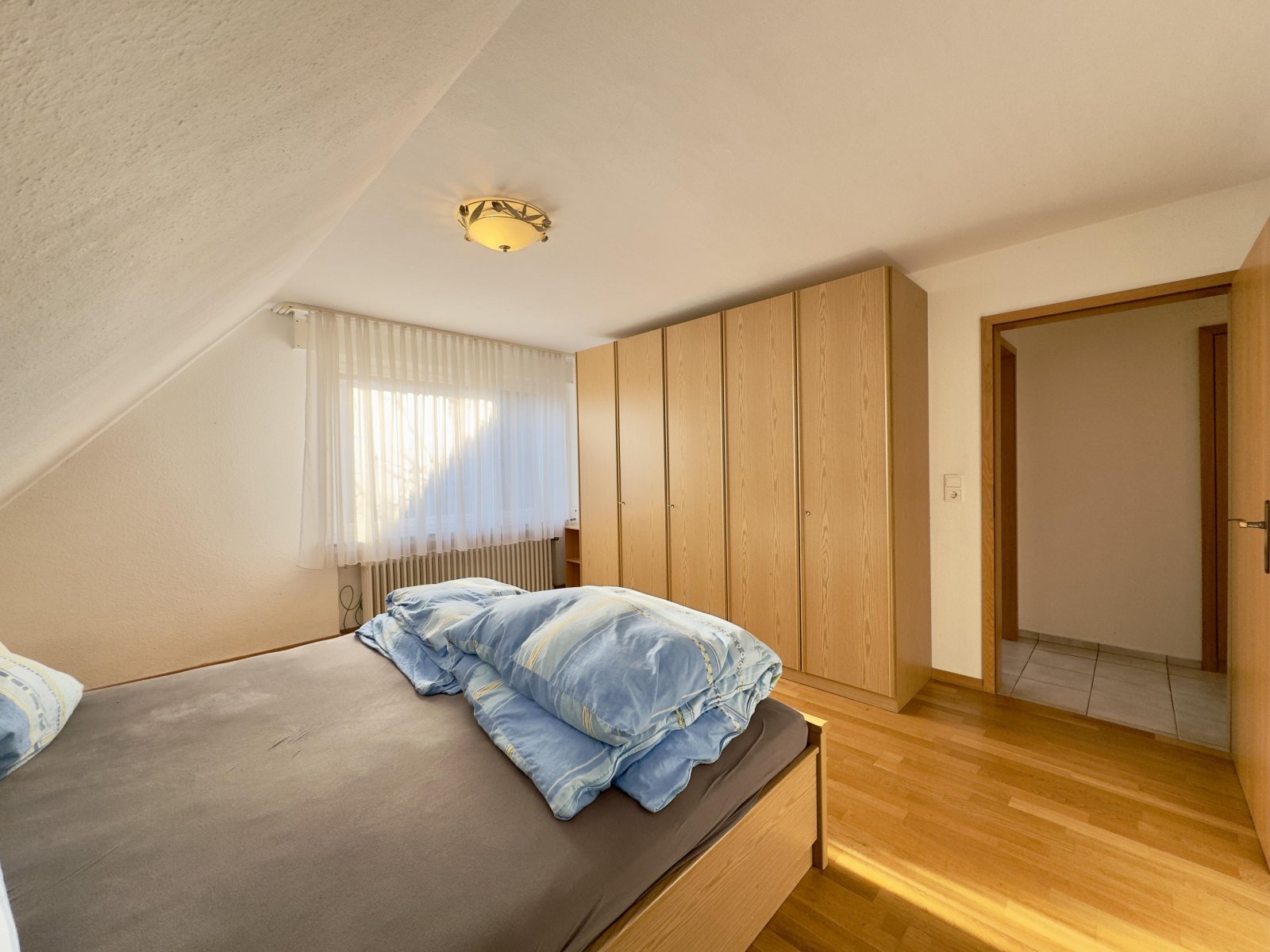 Elternschlafzimmer DG