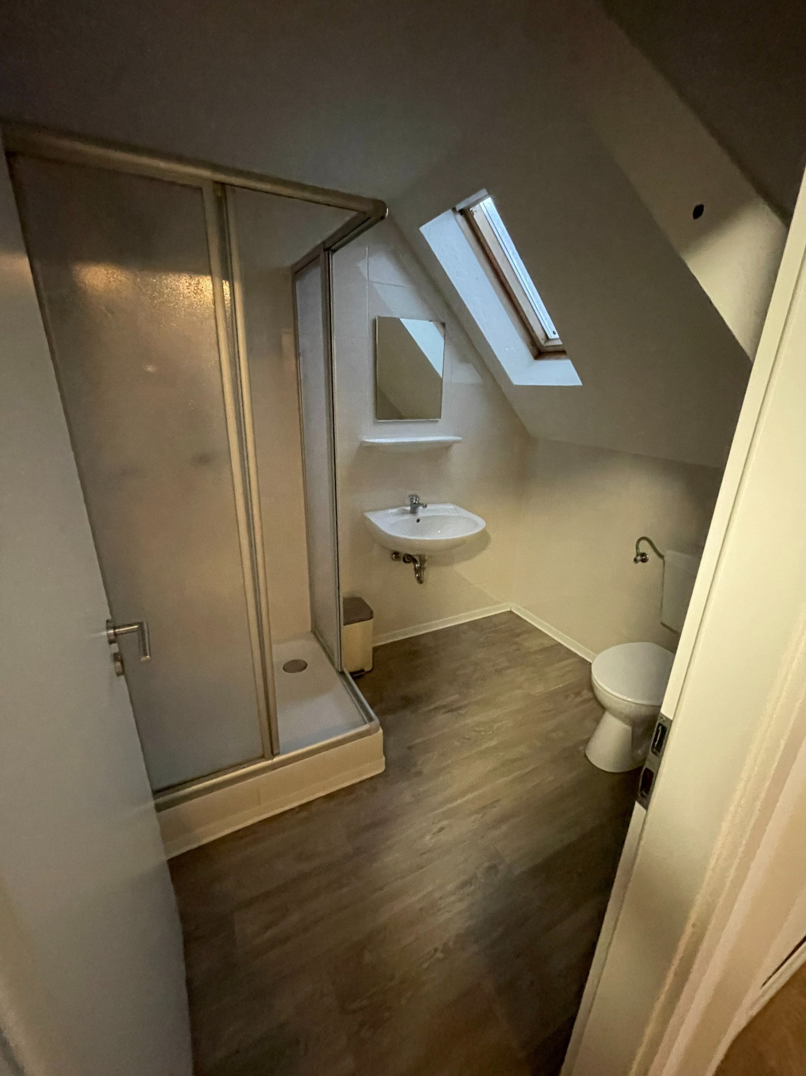 Badezimmer Dachgeschoss