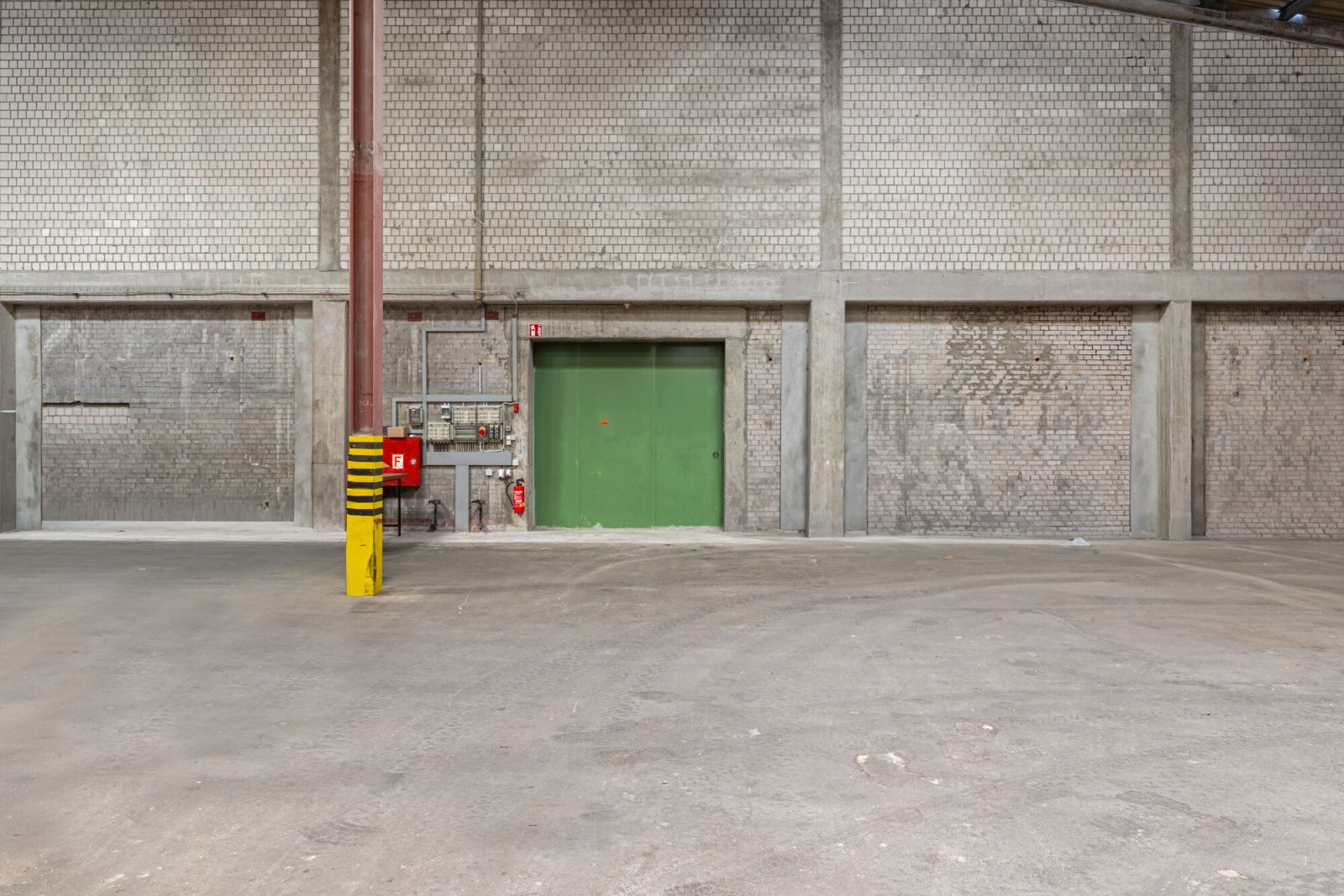 Verbidnungstor Halle 1 und 2